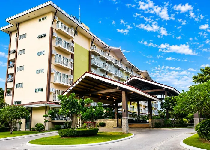 Modern Near Airport Free Wi-fi, Netflix, Pool & Gym Lapu-Lapu City