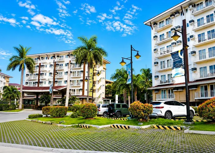 Aparthotel Modern Near Airport Free Wi-fi, Netflix, Pool & Gym *